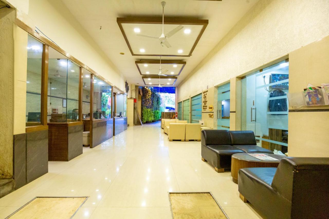 מומביי Sukh Hotel מראה חיצוני תמונה